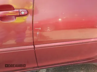2004 Toyota Camry LE z VIN 4T1BE30K74U364617, wystawiony jako IAAI lot #42046280 z przebiegiem 150 659 mil mil oraz . Historia ofert i sprzedaży dostępna na DreamBid. Obrazek 6.