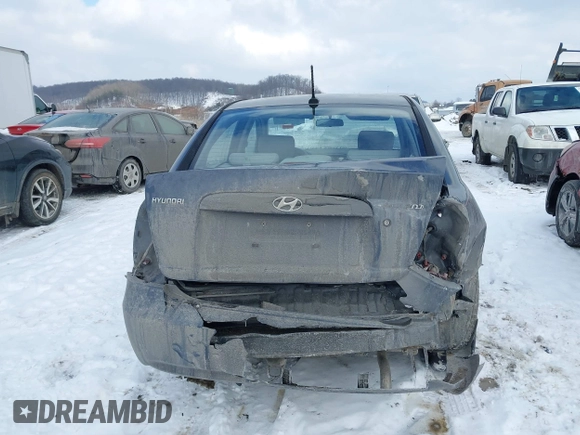 2008 Hyundai Accent GLS with VIN KMHCN46C88U270746, listed as a IAAI auction lot 41392092 with 146,419 mi miles. Bid and sale history available at carsss.com. Image 6.
