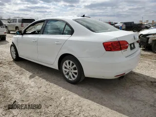 2014 Volkswagen Jetta Sedan SE w/Connectivity with VIN 3VWD07AJ2EM431586, listed as a Copart auction lot 48257215 with 75,418 mi miles and Salvage Title. Bid and sale history available at carsss.com. Image 2.