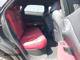 2024 Lexus RX 350 с VIN 2T2BAMCA1RC057016, выставлен на аукционе IAAI как лот 42011875 с пробегом 13 399 миль миль и . История ставок и продаж доступна на DreamBid. Изображение 8.