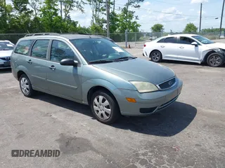 2006 Ford Focus SE with VIN 1FAHP36N26W227530, listed as a IAAI auction lot 42177662 with 115,711 mi miles and . Bid and sale history available at carsss.com. Image 1.