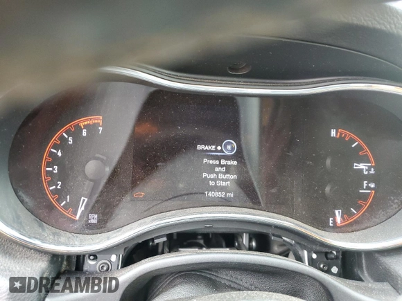 2017 Dodge Durango Citadel z VIN 1C4SDJET5HC903955, wystawiony jako Copart lot #87325694 z przebiegiem 140 852 mil mil oraz Szkoda całkowita • Salvage title. Historia ofert i sprzedaży dostępna na DreamBid. Obrazek 9.
