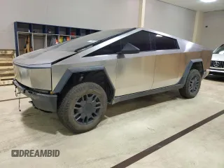 2024 Tesla Cybertruck z VIN 7G2CEHED8RA013046, wystawiony jako Copart lot #79999264 z przebiegiem Nie podano mil oraz Szkody całkowita. Historia ofert i sprzedaży dostępna na DreamBid. Obrazek 1.
