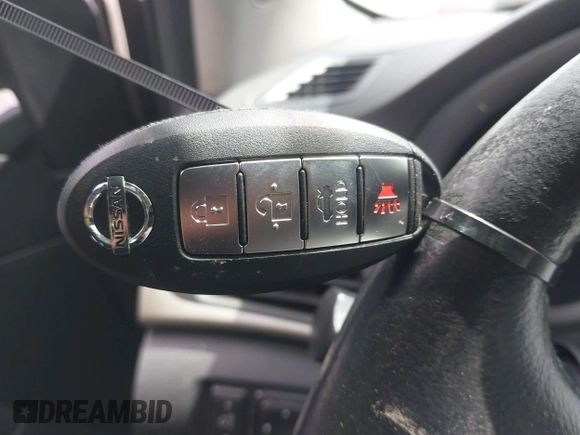 2013 Nissan Sentra SR with VIN 3N1AB7AP0DL777387, listed as a IAAI auction lot 42183359 with 206,726 mi miles and . Bid and sale history available at DreamBid. Image 11.