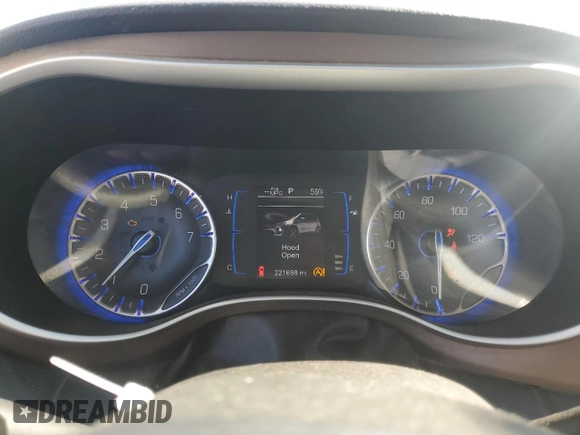 2017 Chrysler Pacifica Touring with VIN 2C4RC1DG9HR722869, listed as a Copart auction lot 58184695 with 221,698 mi miles and Salvage title. Bid and sale history available at DreamBid. Image 9.