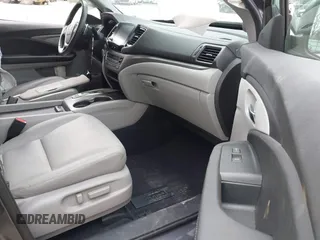 2023 Honda Ridgeline RTL z VIN 5FPYK3F58PB014460, wystawiony jako IAAI lot #41875307 z przebiegiem 77 565 mil mil oraz . Historia ofert i sprzedaży dostępna na DreamBid. Obrazek 5.