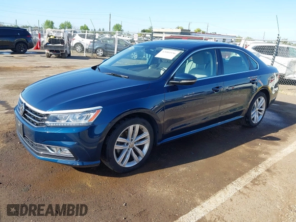 2018 Volkswagen Passat SE z VIN 1VWBA7A3XJC038887, wystawiony jako IAAI lot #42084936 z przebiegiem 62 857 mil mil oraz . Historia ofert i sprzedaży dostępna na DreamBid. Obrazek 17.