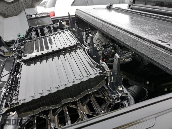 2022 Toyota Tundra Capstone Hybrid with VIN 5TFVC5DB9NX007727, listed as a Copart auction lot 49728855 with 42,542 mi miles and Salvage title. Bid and sale history available at DreamBid. Image 12.