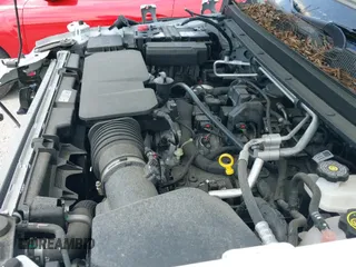2023 Chevrolet Colorado 4WD Work Truck z VIN 1GCGTBECXP1187594, wystawiony jako IAAI lot #42065886 z przebiegiem 1 089 mil mil oraz . Historia ofert i sprzedaży dostępna na DreamBid. Obrazek 22.