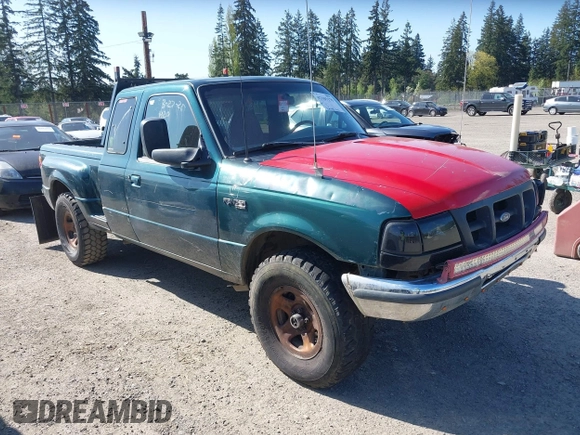 1998 Ford Ranger XL with VIN 1FTZR15U5WPA49175, listed as a IAAI auction lot 42101179 with 260,998 mi miles. Bid and sale history available at carsss.com. Image 1.