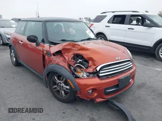 2011 MINI Hardtop with VIN WMWSU3C50BT094756, listed as a IAAI auction lot 42403084 with 52,701 mi miles and . Bid and sale history available at DreamBid. Image 1.