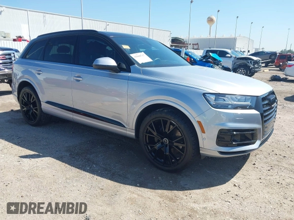 2019 Audi Q7 Prestige with VIN WA1VAAF73KD015756, listed as a IAAI auction lot 41868717 with 49,227 mi miles. Bid and sale history available at carsss.com. Image 1.