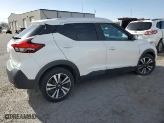 2018 Nissan Kicks SV with VIN 3N1CP5CU1JL530747, listed as a Copart auction lot 49911864 with 56,510 mi miles and Clean Title. Bid and sale history available at carsss.com. Image 3.