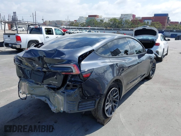 2025 Tesla Model 3 Long Range с VIN 5YJ3E1EB5SF960787, выставлен на аукционе IAAI как лот 42231981 с пробегом Не указан миль и . История ставок и продаж доступна на DreamBid. Изображение 4.