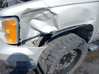 2007 GMC Sierra 1500 SLE1 z VIN 3GTEC13C37G538920, wystawiony jako IAAI lot #42188019 z przebiegiem 262 302 mil mil oraz . Historia ofert i sprzedaży dostępna na DreamBid. Obrazek 6.