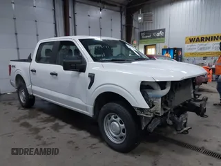 2022 Ford F-150 XL with VIN 1FTFW1E58NKF05492, listed as a IAAI auction lot 41413171 with 15,932 mi miles. Bid and sale history available at carsss.com. Image 1.