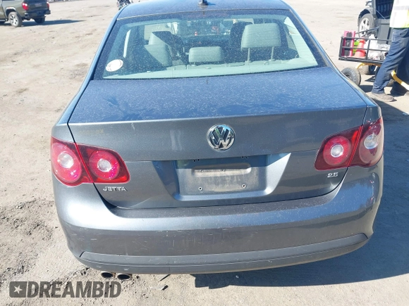 2009 Volkswagen Jetta SE с VIN 3VWRZ71K19M060916, выставлен на аукционе IAAI как лот 41769784 с пробегом 113 334 миль миль и . История ставок и продаж доступна на DreamBid. Изображение 16.