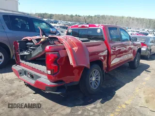 2024 Chevrolet Colorado 2WD LT z VIN 1GCPSCEKXR1112753, wystawiony jako IAAI lot #41842815 z przebiegiem 13 775 mil mil oraz . Historia ofert i sprzedaży dostępna na DreamBid. Obrazek 4.