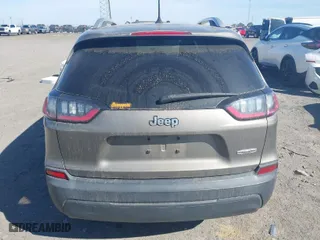 2019 Jeep Cherokee Latitude with VIN 1C4PJLCB4KD175809, listed as a IAAI auction lot 41829035 with 128,231 mi miles. Bid and sale history available at carsss.com. Image 17.