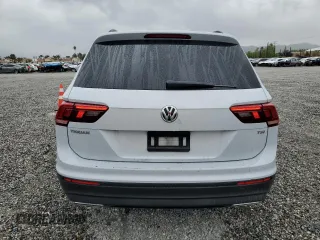 2018 Volkswagen Tiguan S with VIN 3VV1B7AXXJM067370, listed as a Copart auction lot 53645945 with 143,137 mi miles and Salvage title. Bid and sale history available at DreamBid. Image 6.