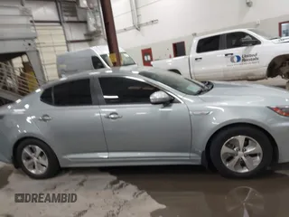 2016 Kia Optima Hybrid with VIN KNAGM4AD3G5094557, listed as a IAAI auction lot 41861666 with 68,550 mi miles. Bid and sale history available at carsss.com. Image 14.