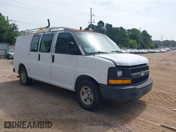 2007 Chevrolet Express Cargo with VIN 1GCFG15X671161636, listed as a IAAI auction lot 42462136 with 157,486 mi miles and . Bid and sale history available at DreamBid. Image 1.
