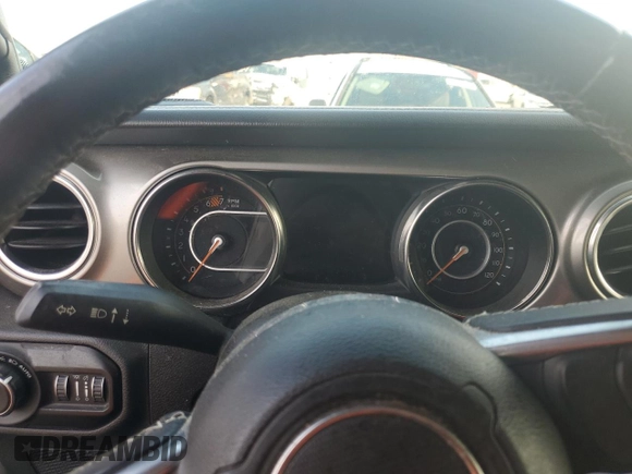 2019 Jeep Wrangler Unlimited Sahara z VIN 1C4HJXEN7KW520659, wystawiony jako Copart lot #65403795 z przebiegiem Nie podano mil oraz Czysty tytuł • Clean title. Historia ofert i sprzedaży dostępna na DreamBid. Obrazek 9.
