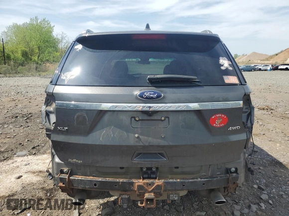 2017 Ford Explorer XLT z VIN 1FM5K8D85HGA96432, wystawiony jako Copart lot #55010315 z przebiegiem 108 632 mil mil oraz Szkoda całkowita • Salvage title. Historia ofert i sprzedaży dostępna na DreamBid. Obrazek 6.