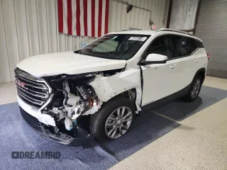 2024 GMC Terrain SLT z VIN 3GKALVEG2RL352063, wystawiony jako Copart lot #64334175 z przebiegiem 29 027 mil mil oraz Czysty tytuł • Clean title. Historia ofert i sprzedaży dostępna na DreamBid. Obrazek 1.