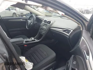 2017 Ford Fusion SE с VIN 3FA6P0HD2HR349952, выставлен на аукционе IAAI как лот 42295433 с пробегом 39 250 миль миль и . История ставок и продаж доступна на DreamBid. Изображение 5.