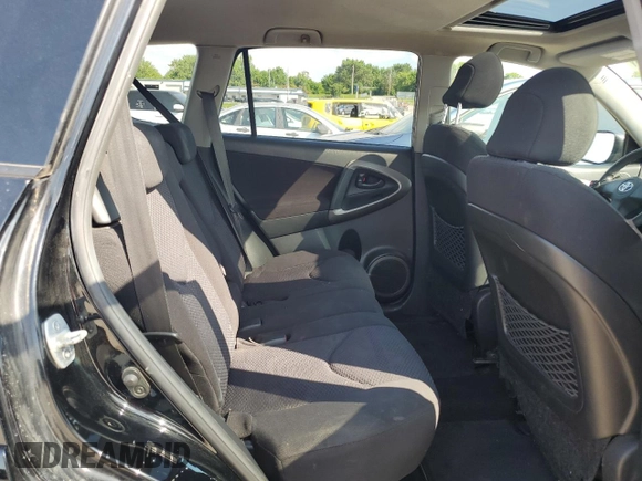 2008 Toyota RAV4 Sport with VIN JTMZK32V786010075, listed as a Copart auction lot 61571685 with 159,918 mi miles and Salvage title. Bid and sale history available at DreamBid. Image 10.