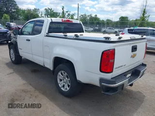 2018 Chevrolet Colorado 2WD Work Truck z VIN 1GCHSBEN4J1155188, wystawiony jako IAAI lot #42340002 z przebiegiem 83 422 mil mil oraz . Historia ofert i sprzedaży dostępna na DreamBid. Obrazek 3.