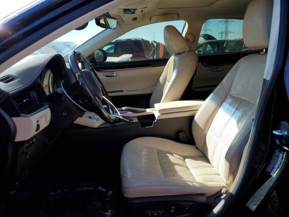 2017 Lexus ES 300h with VIN JTHBW1GG6H2151424, listed as a Copart auction lot 46898185 with 146,642 mi miles and Salvage Title. Bid and sale history available at DreamBid. Image 7.