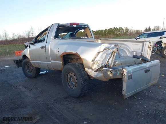 2005 Dodge Ram 1500 SLT with VIN 1D7HU16N15J651807, listed as a IAAI auction lot 41070386 with 225,656 mi miles. Bid and sale history available at carsss.com. Image 3.