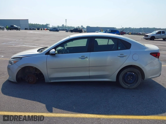2018 Kia Rio LX with VIN 3KPA24AB9JE050409, listed as a IAAI auction lot 41982322 with 188,824 mi miles. Bid and sale history available at carsss.com. Image 14.