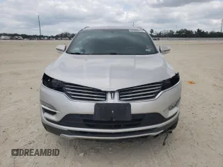 2015 Lincoln MKC z VIN 5LMCJ1A93FUJ15991, wystawiony jako Copart lot #52966915 z przebiegiem 119 140 mil mil oraz Szkoda całkowita • Salvage title. Historia ofert i sprzedaży dostępna na DreamBid. Obrazek 5.