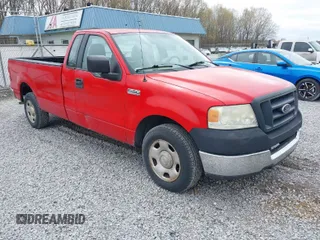 2005 Ford F-150 XL with VIN 1FTRF12WX5NC06045, listed as a IAAI auction lot 41917004 with 296,753 mi miles. Bid and sale history available at carsss.com. Image 1.