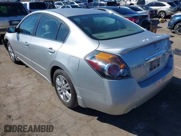 2012 Nissan Altima 2.5 S with VIN 1N4AL2AP9CN505731, listed as a IAAI auction lot 41743956 with 119,788 mi miles. Bid and sale history available at carsss.com. Image 3.