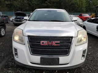 2010 GMC Terrain SLE-1 with VIN 2CTFLCEW7A6249313, listed as a Copart auction lot 85592014 with 150,444 mi miles and Salvage Title. Bid and sale history available at carsss.com. Image 5.