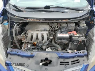 2009 Honda Fit with VIN JHMGE882X9S007865, listed as a Copart auction lot 61025875 with 159,919 mi miles and Clean title. Bid and sale history available at DreamBid. Image 11.