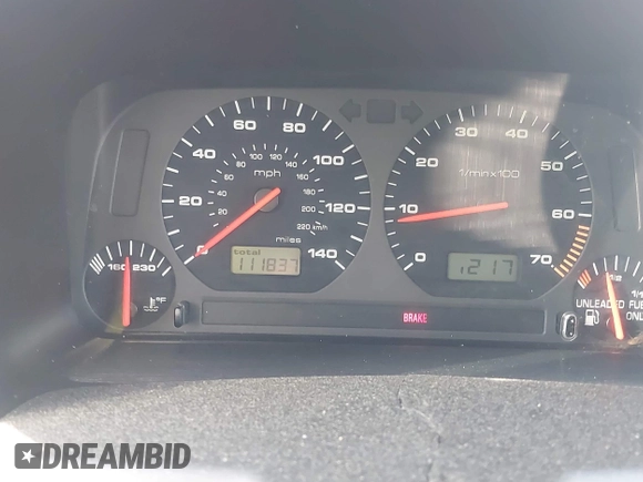 2000 Volkswagen Cabrio GLS with VIN 3VWCC21V8YM805177, listed as a IAAI auction lot 42179612 with 111,837 mi miles and . Bid and sale history available at DreamBid. Image 7.
