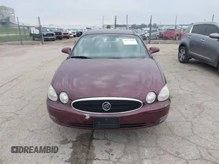 2007 Buick LaCrosse CX with VIN 2G4WC552971102934, listed as a IAAI auction lot 42372001 with 134,770 mi miles and . Bid and sale history available at DreamBid. Image 12.