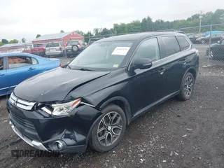 2015 Mitsubishi Outlander GT z VIN JA4JZ4AX8FZ002364, wystawiony jako IAAI lot #42187976 z przebiegiem 144 447 mil mil oraz . Historia ofert i sprzedaży dostępna na DreamBid. Obrazek 17.