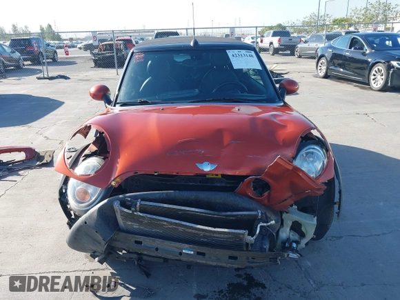 2012 MINI Convertible with VIN WMWZN3C54CT134124, listed as a IAAI auction lot 42313148 with 119,963 mi miles and . Bid and sale history available at DreamBid. Image 13.