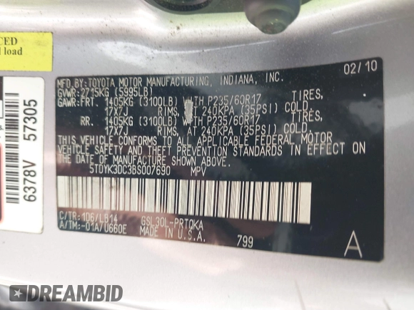 2011 Toyota Sienna XLE AAS with VIN 5TDYK3DC3BS007690, listed as a IAAI auction lot 42044640 with 253,359 mi miles. Bid and sale history available at carsss.com. Image 9.
