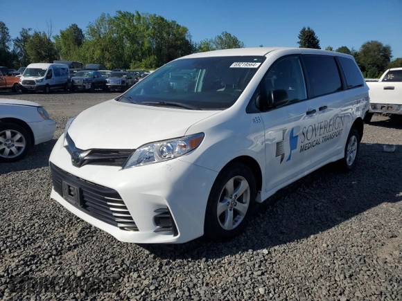 2019 Toyota Sienna L with VIN 5TDZZ3DC5KS972437, listed as a Copart auction lot 69219564 with 85,603 mi miles and Salvage Title. Bid and sale history available at carsss.com. Image 1.