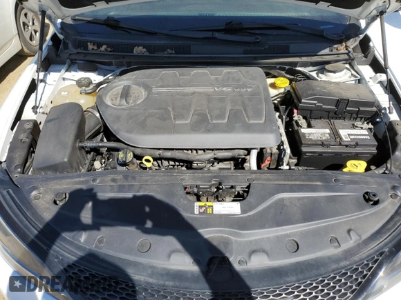 2015 Chrysler 200 S with VIN 1C3CCCBG0FN718258, listed as a Copart auction lot 48431805 with 122,209 mi miles and Salvage Title. Bid and sale history available at DreamBid. Image 12.