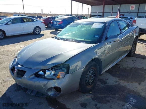 2007 Pontiac Grand Prix with VIN 2G2WP552971202187, listed as a IAAI auction lot 41329898 with 170,701 mi miles. Bid and sale history available at carsss.com. Image 2.