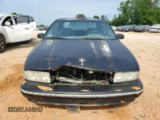1995 Chevrolet Caprice with VIN 1G1BL52P1SR172763, listed as a Copart auction lot 55536305 with 386,536 mi miles and Clean Title. Bid and sale history available at DreamBid. Image 5.