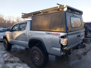 2017 Toyota Tacoma SR5 z VIN 3TMCZ5AN3HM045386, wystawiony jako IAAI lot #41330487 z przebiegiem 140 867 mil mil oraz . Historia ofert i sprzedaży dostępna na DreamBid. Obrazek 3.